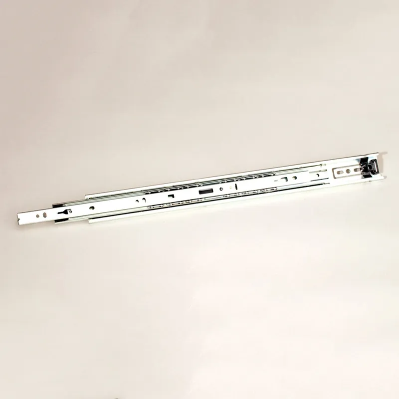 22'' Accuride 3732 100-lb. Low-Profile Full-Extension Drawer Slides While Supplies Last
